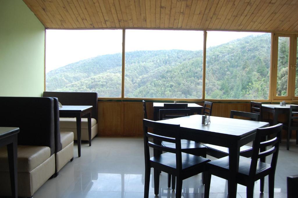 Natureraga Fernhill Resort Chail Exteriér fotografie