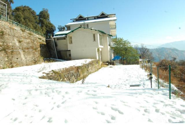 Natureraga Fernhill Resort Chail Exteriér fotografie