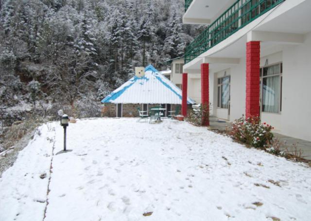Natureraga Fernhill Resort Chail Exteriér fotografie