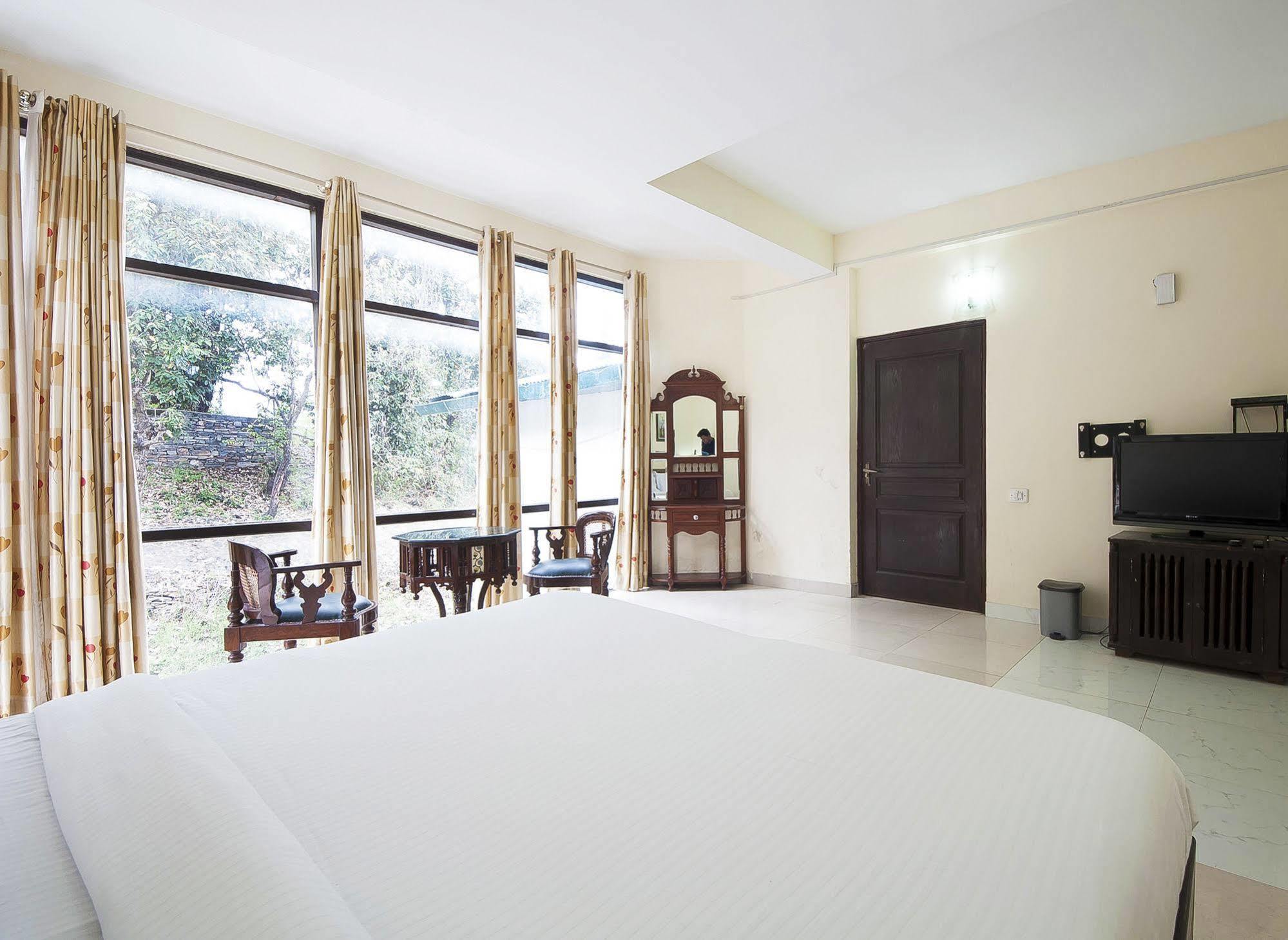Natureraga Fernhill Resort Chail Exteriér fotografie